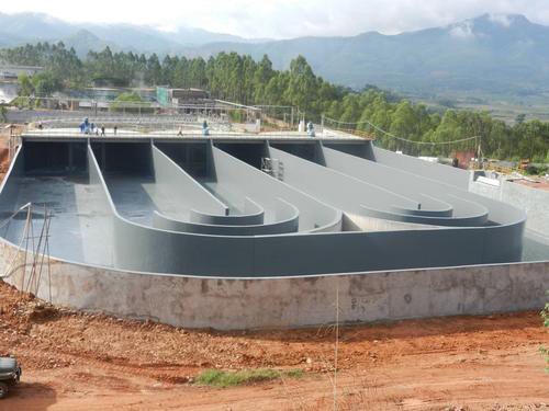 气泡问题，应该由专业的氧化沟消泡剂来解决