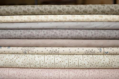 华丽的布料从印染开始就会使用布料印染消泡剂