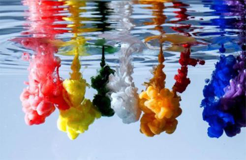 时隔多久的顽固泡沫，今夕依旧败于水性漆消泡剂