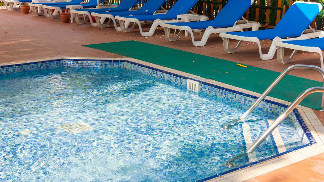 夏日炎炎，有你真甜-游泳池消泡剂