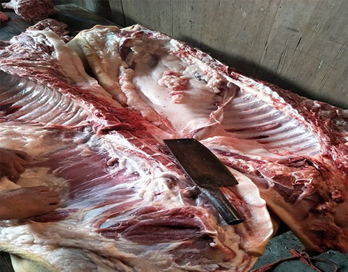 在屠宰场污水处理消泡剂面前泡沫不堪一击！